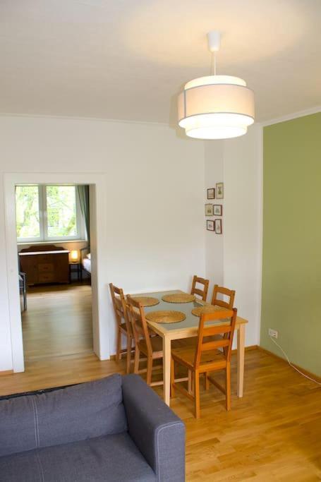 Helle Wohnung Im Norden Leipzigs ภายนอก รูปภาพ
